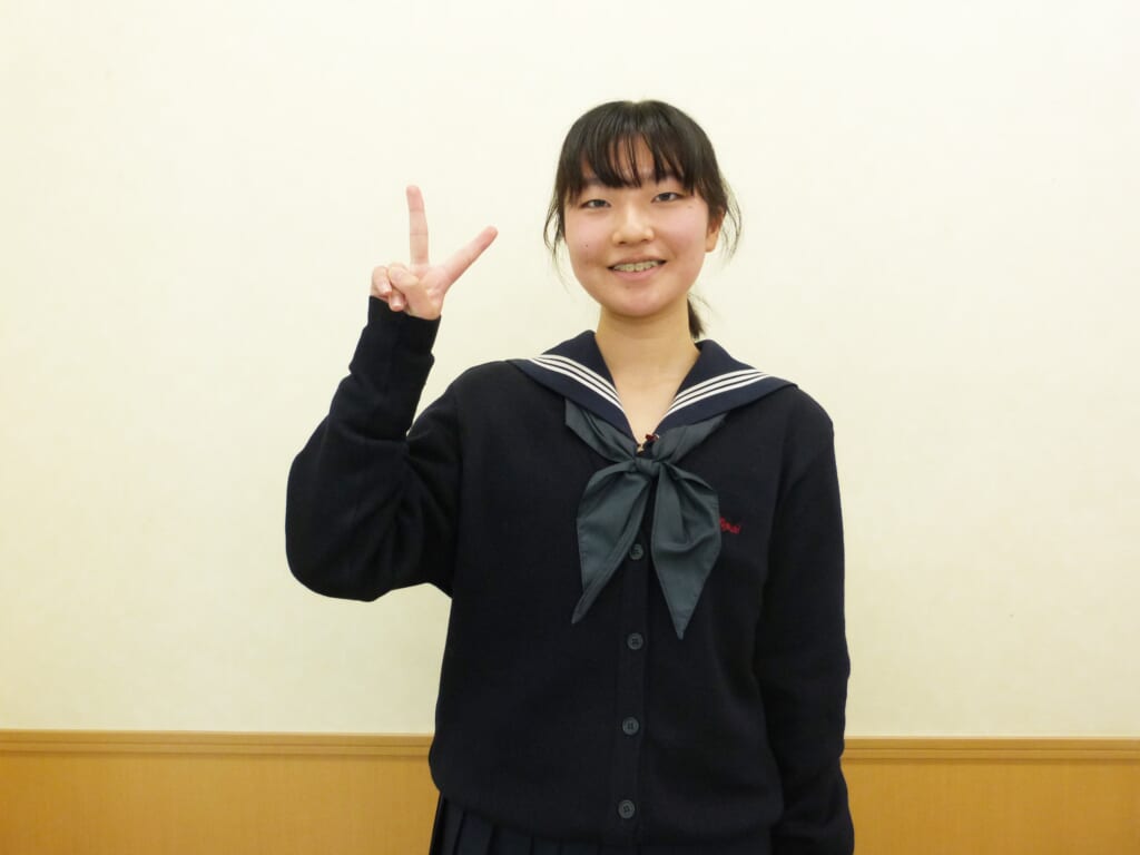 樋口彩 